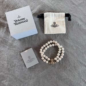 AUTH Vivienne Westwood Graziella pearl bracelet in gold